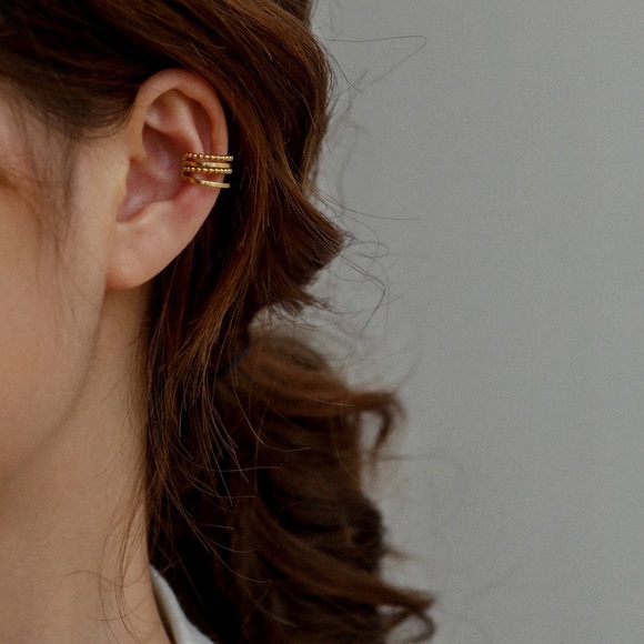 18K Gold Plated Multi-layered Beaded Ear Cuff - Picture 1 of 9